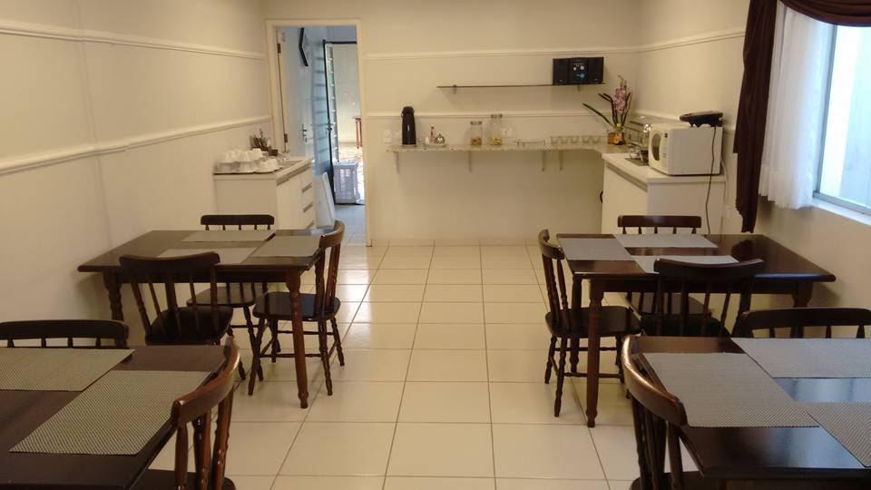 Pousada Villa Branca - Petar Apiaí 外观 照片
